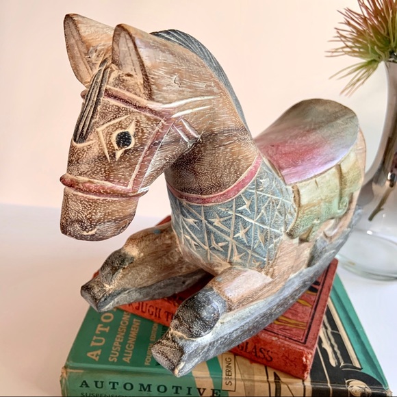 Hand carved rocking horse table decor Cottagecore - Picture 4 of 8